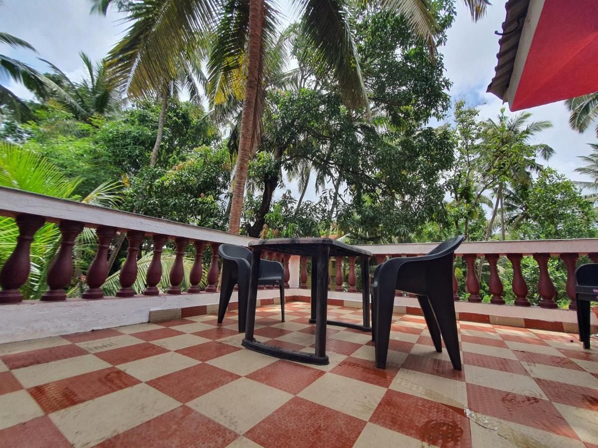 Bella Pensao Bed & Breakfast Parra Exterior photo